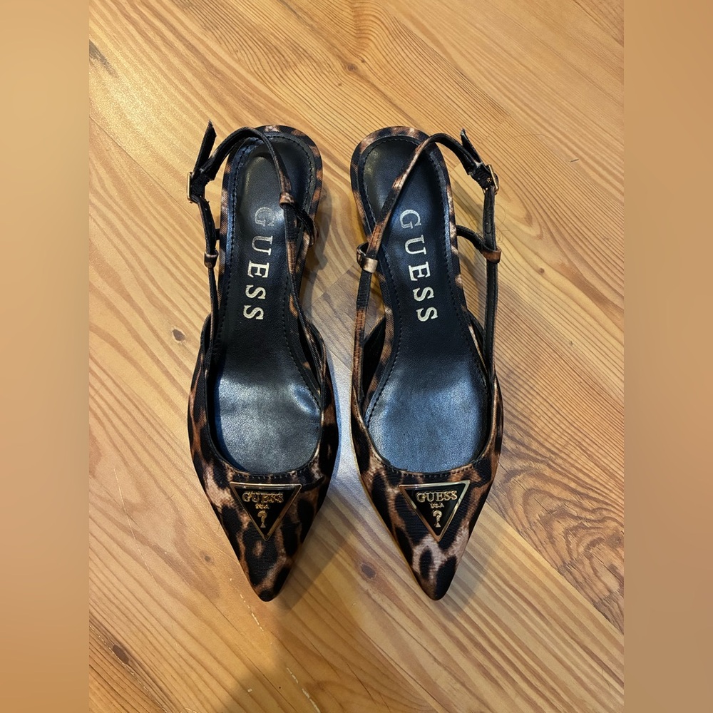 GUESS Leopard Print Slingback Pointed Toe Pumps - Brown/Black kitten heels